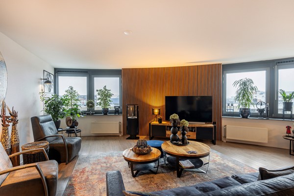 Medium property photo - Nieuwstraat 400, 3201 EG Spijkenisse